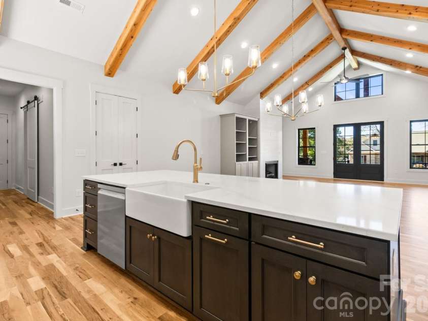 1922 Clay Hill Lane, Lincolnton, NC 28092.  MLS# CAR4434482, YatesRealty ID 57138. 