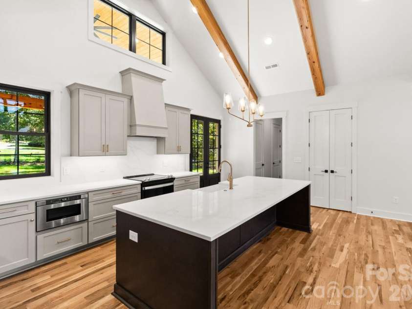 1922 Clay Hill Lane, Lincolnton, NC 28092.  MLS# CAR4434482, YatesRealty ID 57138. 