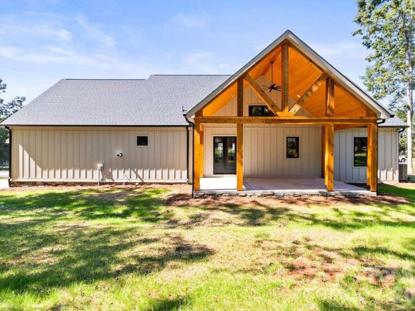 1922 Clay Hill Lane, Lincolnton, NC 28092.  MLS# CAR4434482, YatesRealty ID 57138. 
