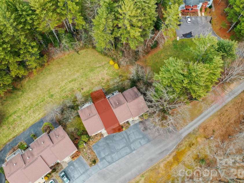 125 Winchester Drive, Waynesville, NC 28785.  MLS# CAR4359841, YatesRealty ID 5714. 