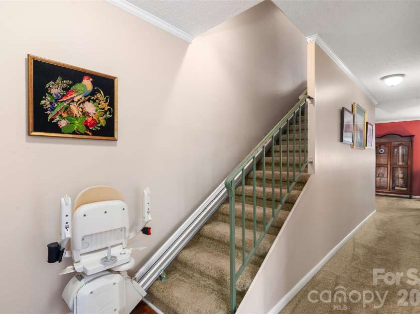 125 Winchester Drive, Waynesville, NC 28785.  MLS# CAR4359841, YatesRealty ID 5714. 