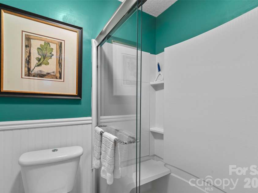 125 Winchester Drive, Waynesville, NC 28785.  MLS# CAR4359841, YatesRealty ID 5714. 