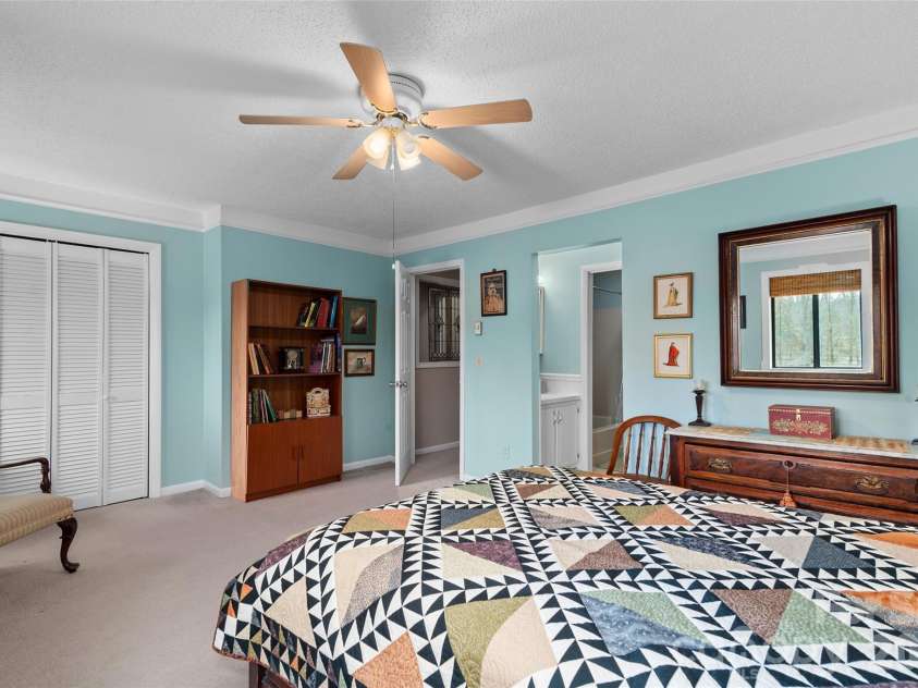 125 Winchester Drive, Waynesville, NC 28785.  MLS# CAR4359841, YatesRealty ID 5714. 