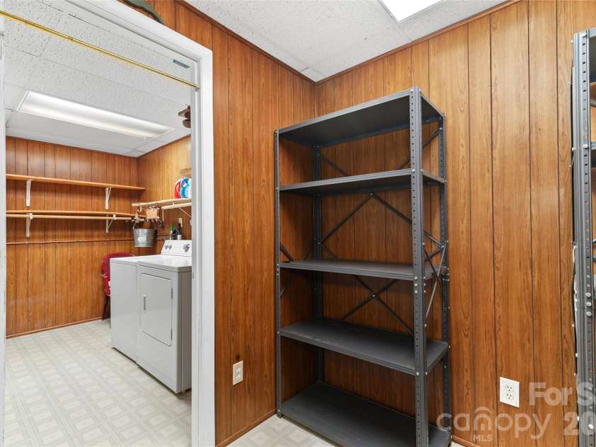 125 Winchester Drive, Waynesville, NC 28785.  MLS# CAR4359841, YatesRealty ID 5714. 