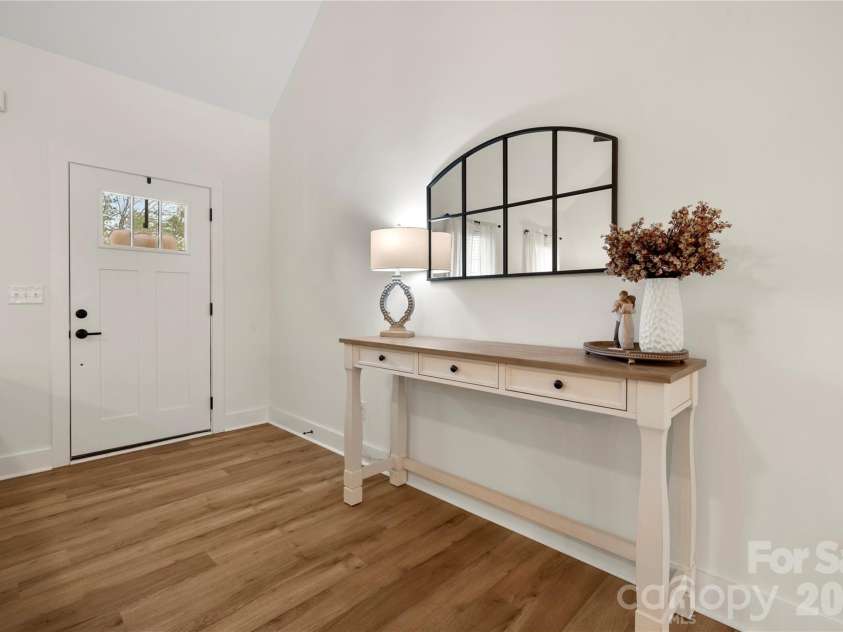 3073 Meadowcrest Drive, Clover, SC 29710.  MLS# CAR4345554, YatesRealty ID 5714. 