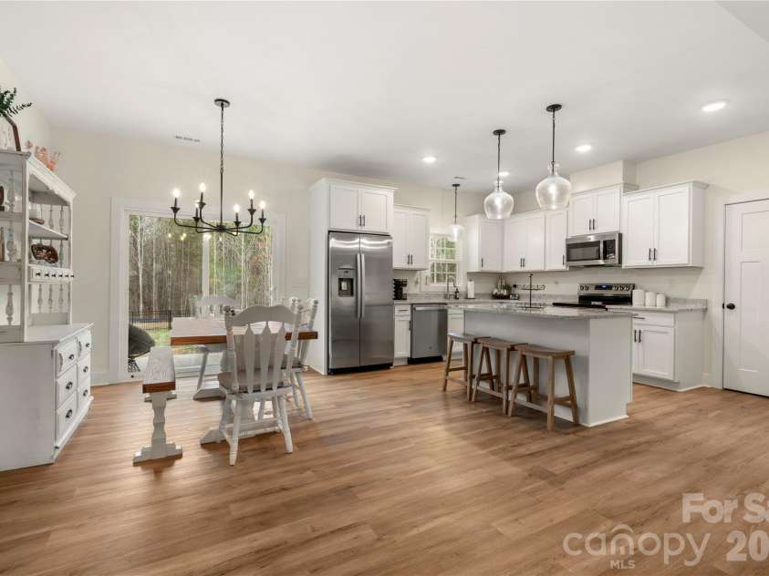 3073 Meadowcrest Drive, Clover, SC 29710.  MLS# CAR4345554, YatesRealty ID 5714. 