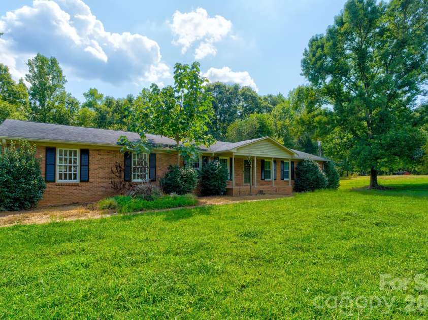 205 Forest Dellinger Road, Bessemer City, NC 28016.  MLS# CAR4428495, YatesRealty ID 57140. 