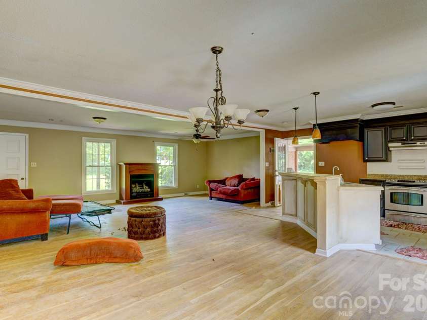 205 Forest Dellinger Road, Bessemer City, NC 28016.  MLS# CAR4428495, YatesRealty ID 57140. 