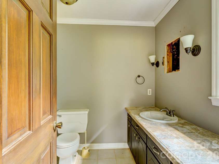 205 Forest Dellinger Road, Bessemer City, NC 28016.  MLS# CAR4428495, YatesRealty ID 57140. 