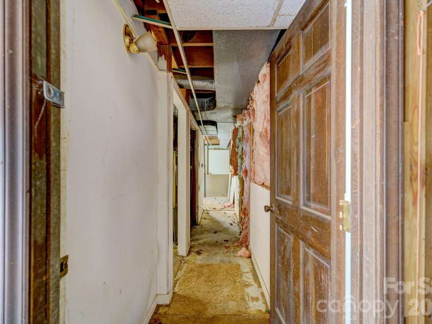 205 Forest Dellinger Road, Bessemer City, NC 28016.  MLS# CAR4428495, YatesRealty ID 57140. 