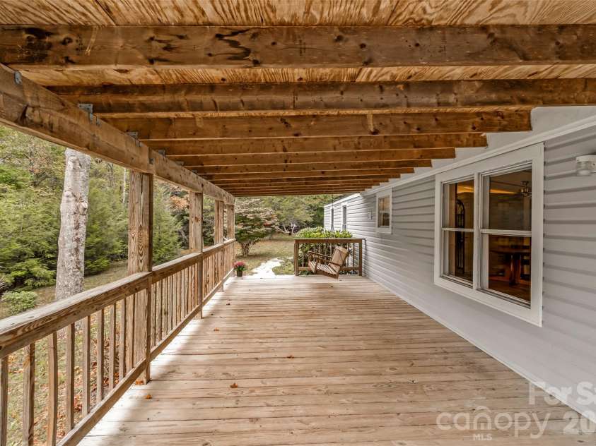 50 Wild Iris Drive, Burnsville, NC 28714.  MLS# CAR4435179, YatesRealty ID 57145. 