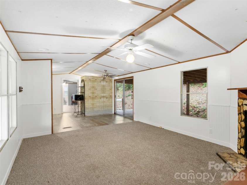 50 Wild Iris Drive, Burnsville, NC 28714.  MLS# CAR4435179, YatesRealty ID 57145. 