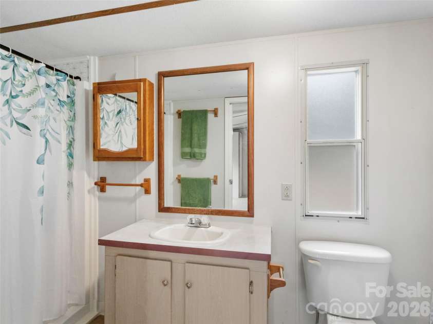 50 Wild Iris Drive, Burnsville, NC 28714.  MLS# CAR4435179, YatesRealty ID 57145. 