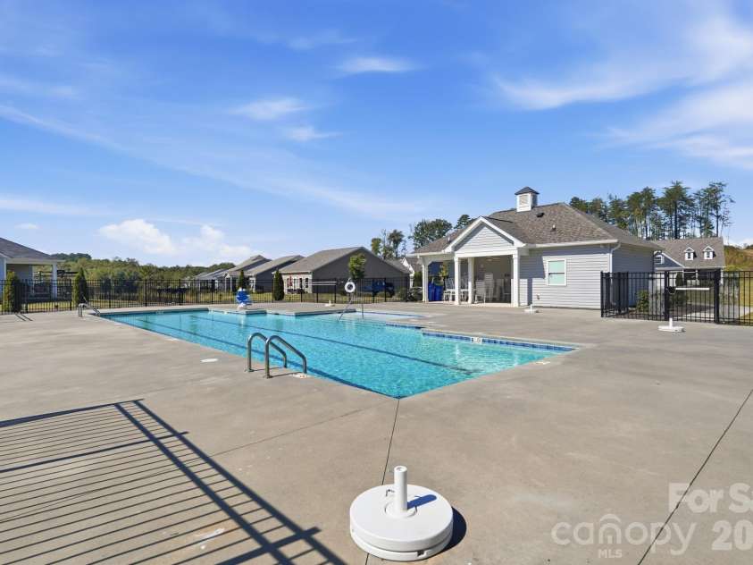 7656 Tanglewood Way, Denver, NC 28037.  MLS# CAR4434758, YatesRealty ID 57146. 
