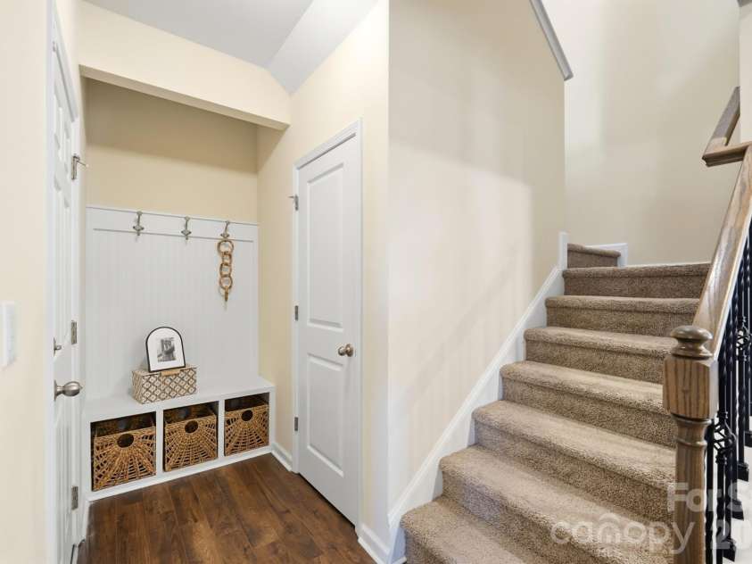 7656 Tanglewood Way, Denver, NC 28037.  MLS# CAR4434758, YatesRealty ID 57146. Landing Zone off the garage