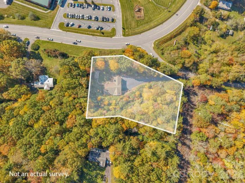 573 Watauga Street, Newland, NC 28657.  MLS# CAR4435246, YatesRealty ID 57148. 