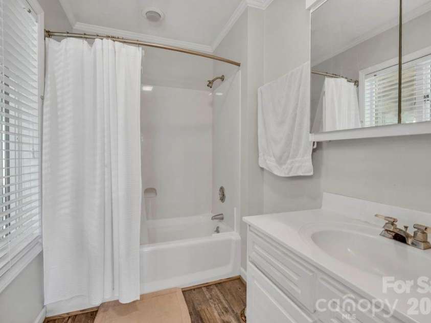 573 Watauga Street, Newland, NC 28657.  MLS# CAR4435246, YatesRealty ID 57148. 