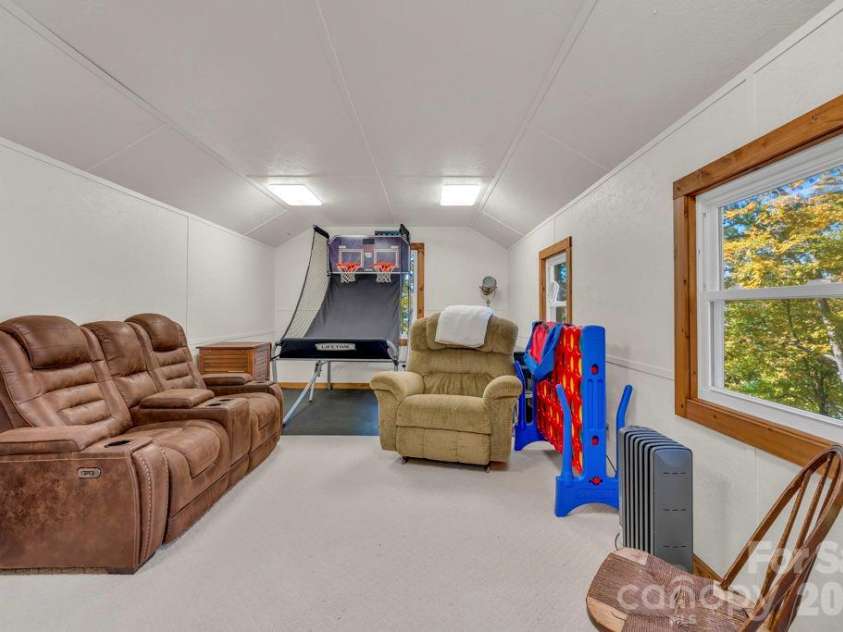 573 Watauga Street, Newland, NC 28657.  MLS# CAR4435246, YatesRealty ID 57148. 