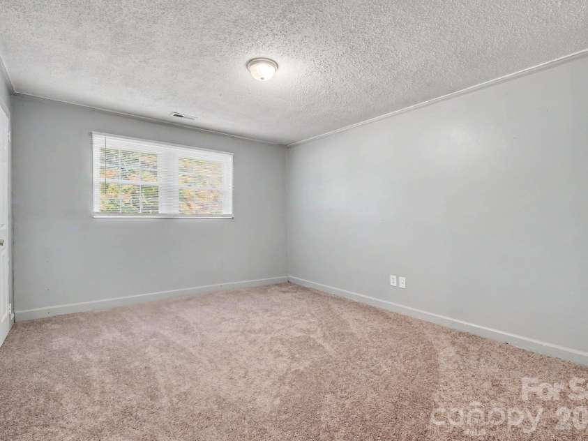 306 Hubbard Street, Lincolnton, NC 28092.  MLS# CAR4435443, YatesRealty ID 57150. 