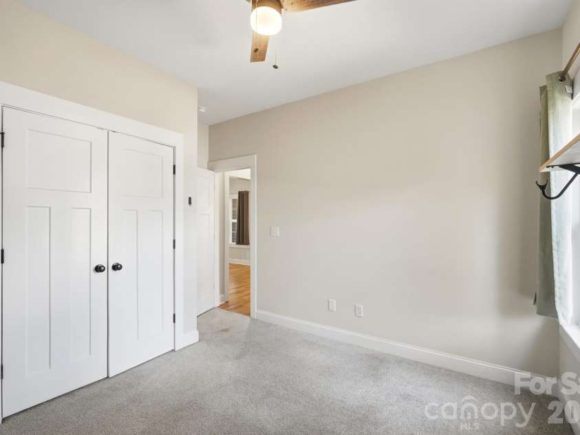 1534 Hathaway Drive, Rock Hill, SC 29730.  MLS# CAR4432448, YatesRealty ID 57155. 