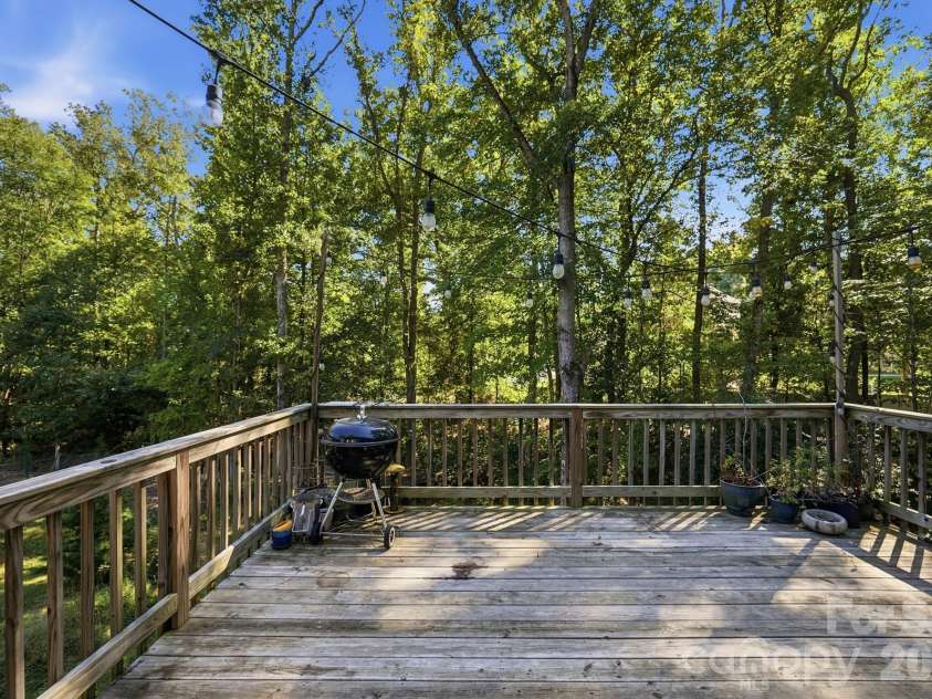 1534 Hathaway Drive, Rock Hill, SC 29730.  MLS# CAR4432448, YatesRealty ID 57155. 