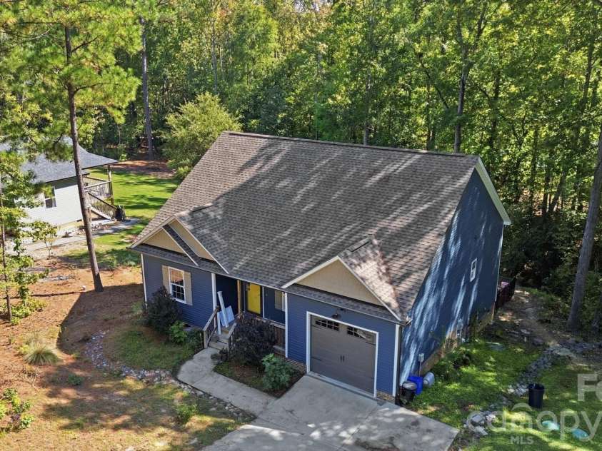 1534 Hathaway Drive, Rock Hill, SC 29730.  MLS# CAR4432448, YatesRealty ID 57155. 