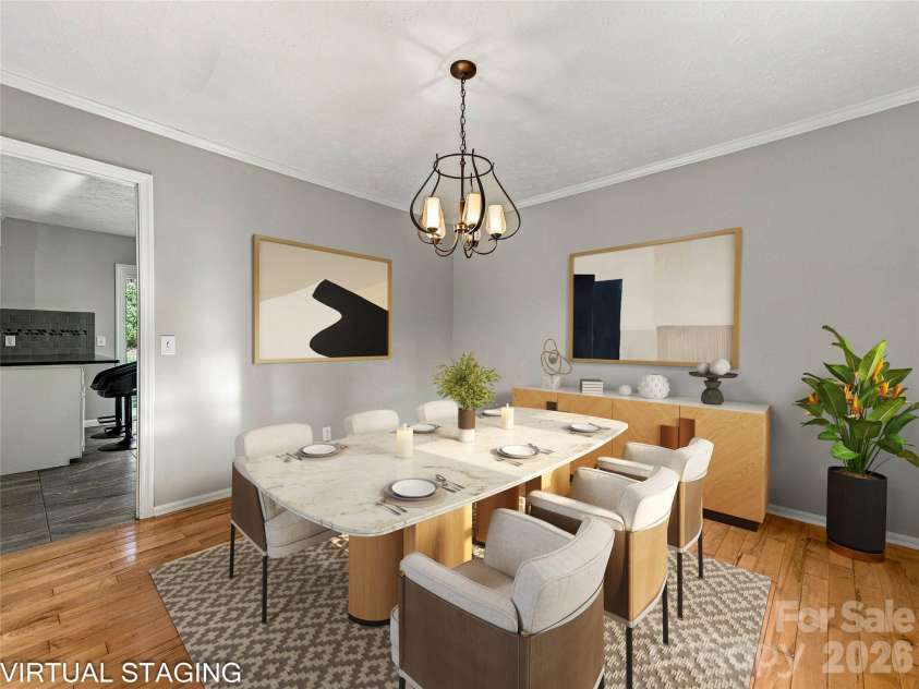 133 Kent Lane, Hendersonville, NC 28739.  MLS# CAR4433472, YatesRealty ID 57156. Virtually Staged