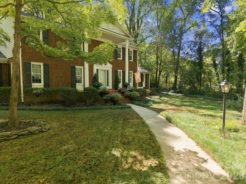 227 Camelot Drive, Salisbury, NC 28144.  MLS# CAR4435486, YatesRealty ID 57157. 