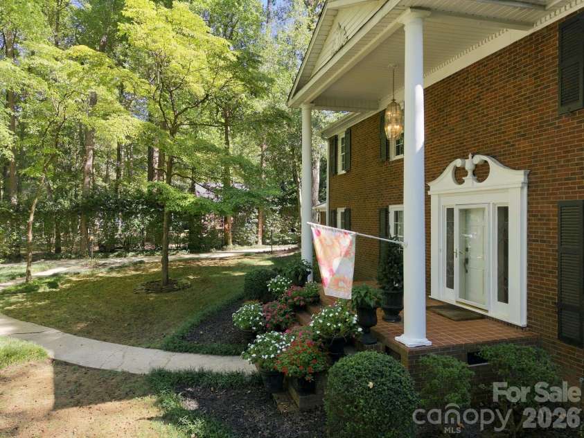 227 Camelot Drive, Salisbury, NC 28144.  MLS# CAR4435486, YatesRealty ID 57157. 