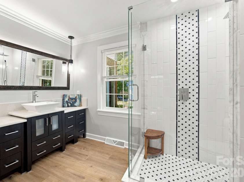 227 Camelot Drive, Salisbury, NC 28144.  MLS# CAR4435486, YatesRealty ID 57157. 