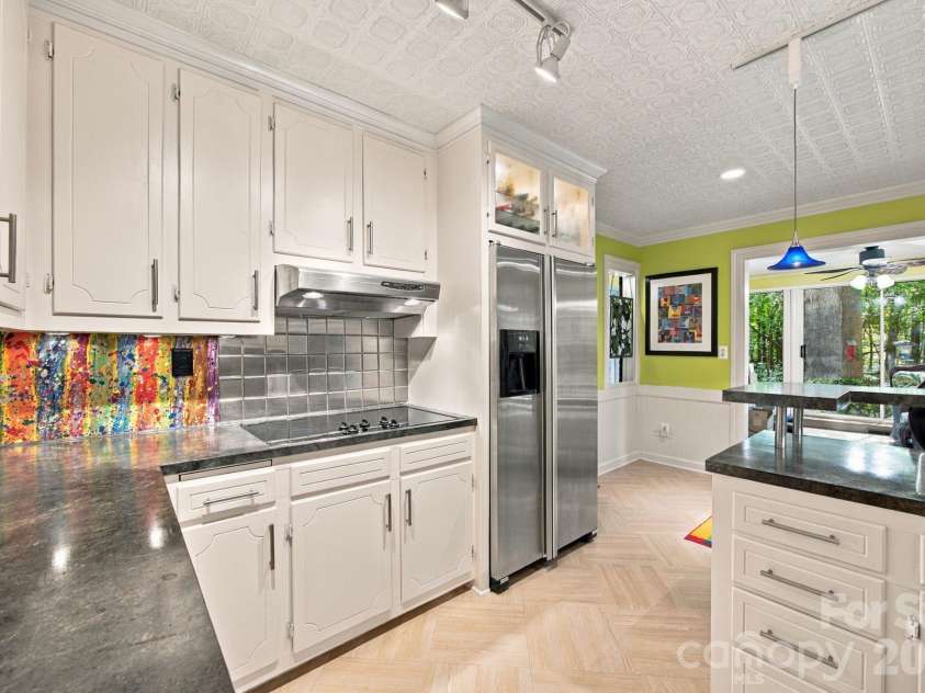 227 Camelot Drive, Salisbury, NC 28144.  MLS# CAR4435486, YatesRealty ID 57157. 