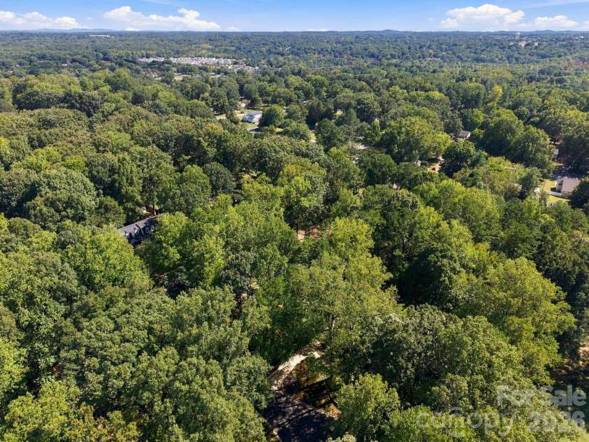 227 Camelot Drive, Salisbury, NC 28144.  MLS# CAR4435486, YatesRealty ID 57157. 