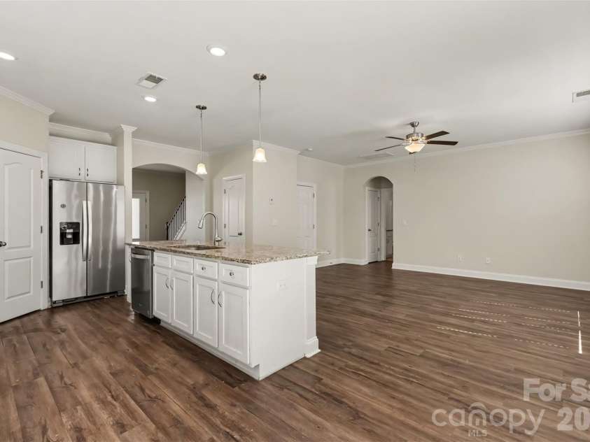 1109 Pecan Ridge Road, Fort Mill, SC 29715.  MLS# CAR4429147, YatesRealty ID 57158. 
