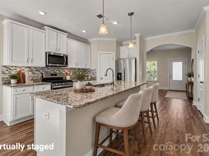 1109 Pecan Ridge Road, Fort Mill, SC 29715.  MLS# CAR4429147, YatesRealty ID 57158. 
