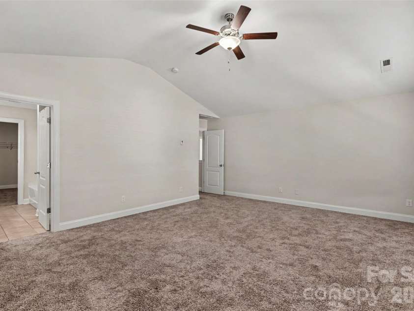 1109 Pecan Ridge Road, Fort Mill, SC 29715.  MLS# CAR4429147, YatesRealty ID 57158. 