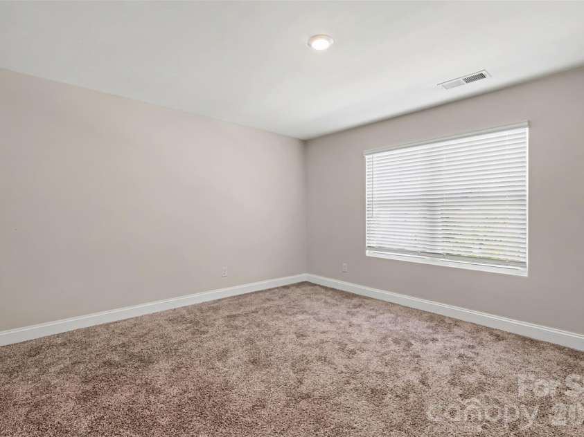 1109 Pecan Ridge Road, Fort Mill, SC 29715.  MLS# CAR4429147, YatesRealty ID 57158. 