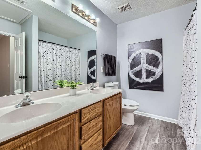 7871 Petrea Lane, Charlotte, NC 28227.  MLS# CAR4218014, YatesRealty ID 5716. 