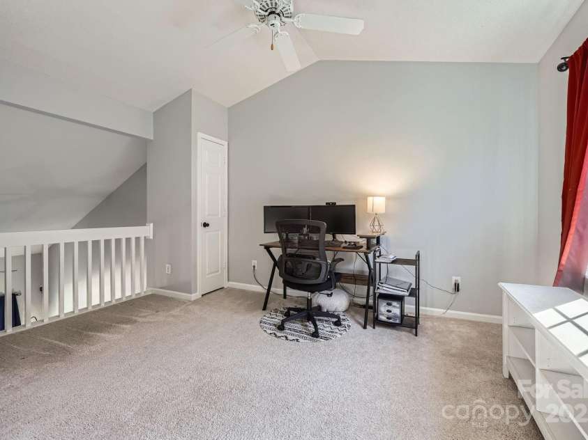 7871 Petrea Lane, Charlotte, NC 28227.  MLS# CAR4218014, YatesRealty ID 5716. 