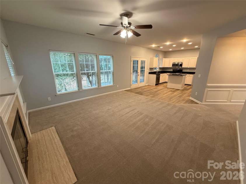 9339 Autumn Applause Drive, Charlotte, NC 28277.  MLS# CAR4435503, YatesRealty ID 57161. 