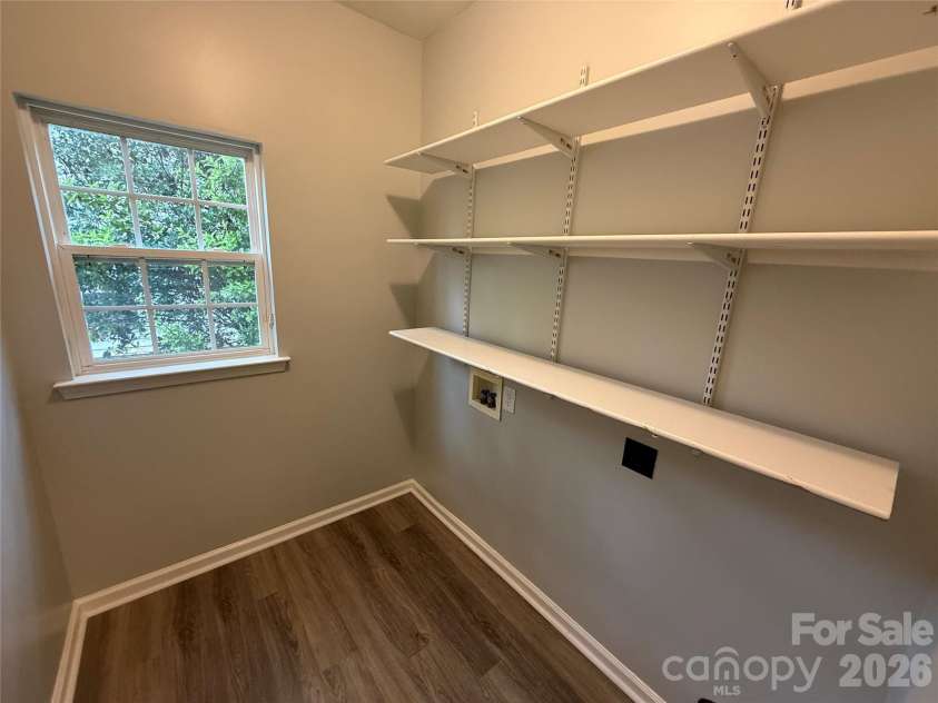 9339 Autumn Applause Drive, Charlotte, NC 28277.  MLS# CAR4435503, YatesRealty ID 57161. 