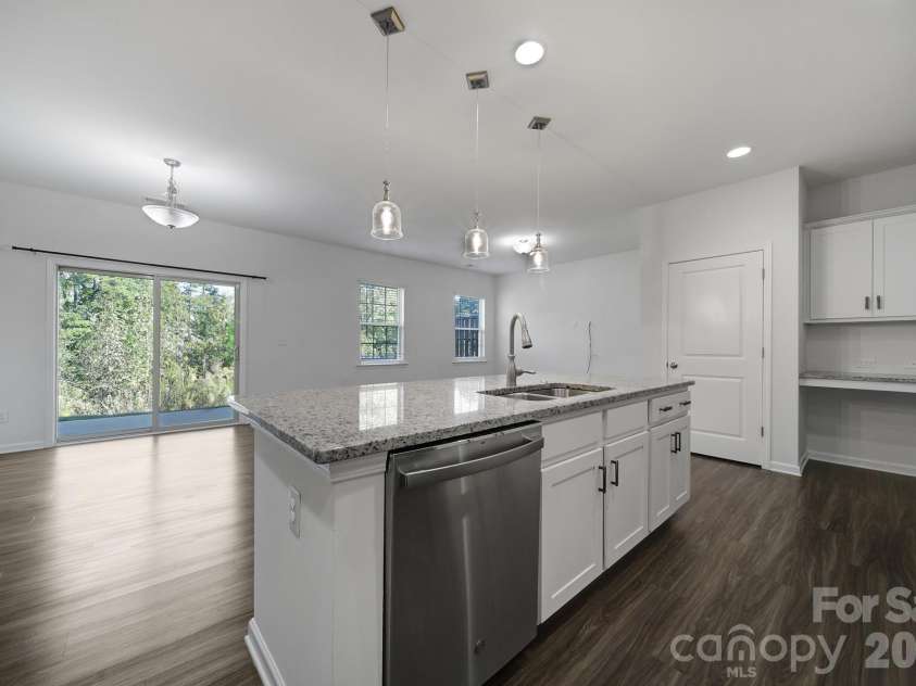 620 Amber Meadows Way, Tega Cay, SC 29708.  MLS# CAR4434999, YatesRealty ID 57162. 