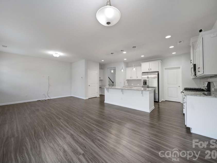 620 Amber Meadows Way, Tega Cay, SC 29708.  MLS# CAR4434999, YatesRealty ID 57162. 