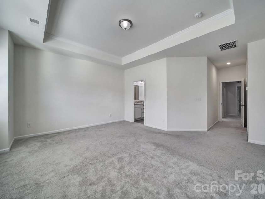 620 Amber Meadows Way, Tega Cay, SC 29708.  MLS# CAR4434999, YatesRealty ID 57162. 
