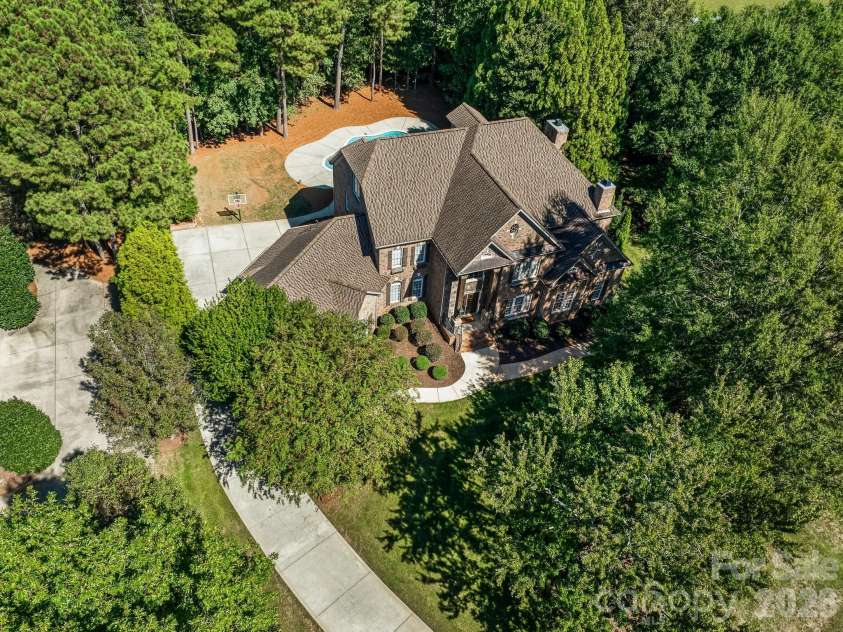 9200 Skipaway Drive, Waxhaw, NC 28173.  MLS# CAR4398254, YatesRealty ID 57165. Aerial View
