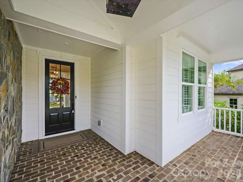 13513 Old Store Road, Huntersville, NC 28078.  MLS# CAR4435065, YatesRealty ID 57168. 
