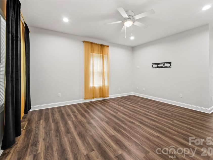 240 Old Farm School Road, Asheville, NC 28805.  MLS# CAR4433843, YatesRealty ID 57169. 
