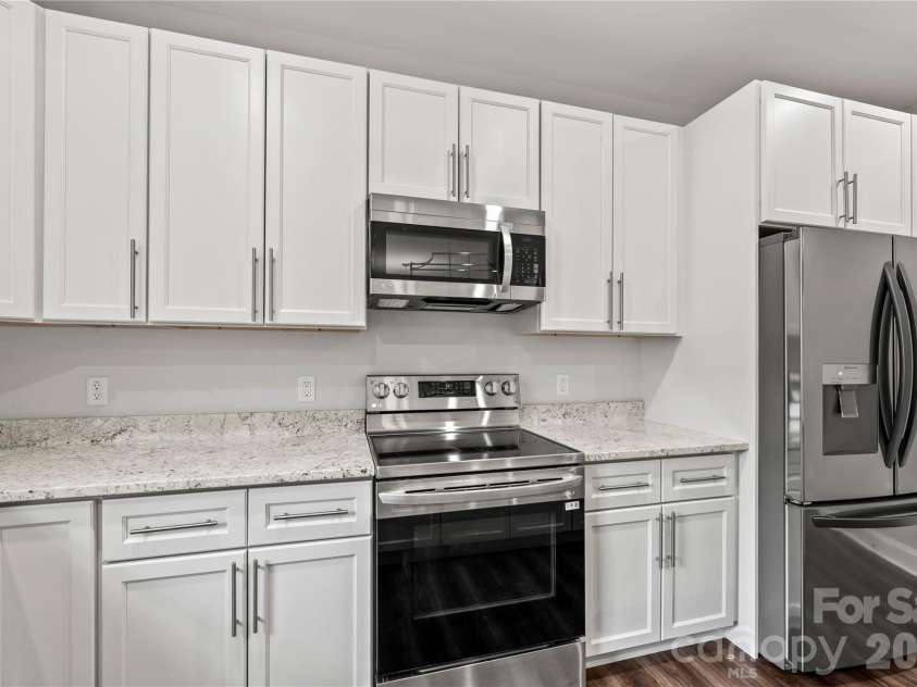 240 Old Farm School Road, Asheville, NC 28805.  MLS# CAR4433843, YatesRealty ID 57169. 