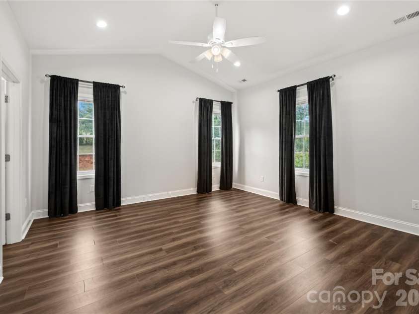 240 Old Farm School Road, Asheville, NC 28805.  MLS# CAR4433843, YatesRealty ID 57169. 