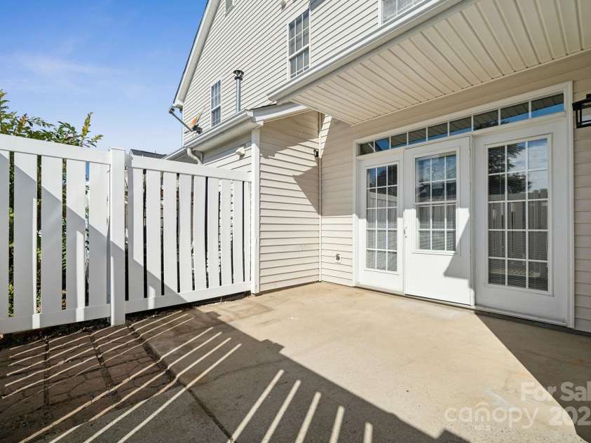 4211 Center Place Drive, Harrisburg, NC 28075.  MLS# CAR4277527, YatesRealty ID 5717. 