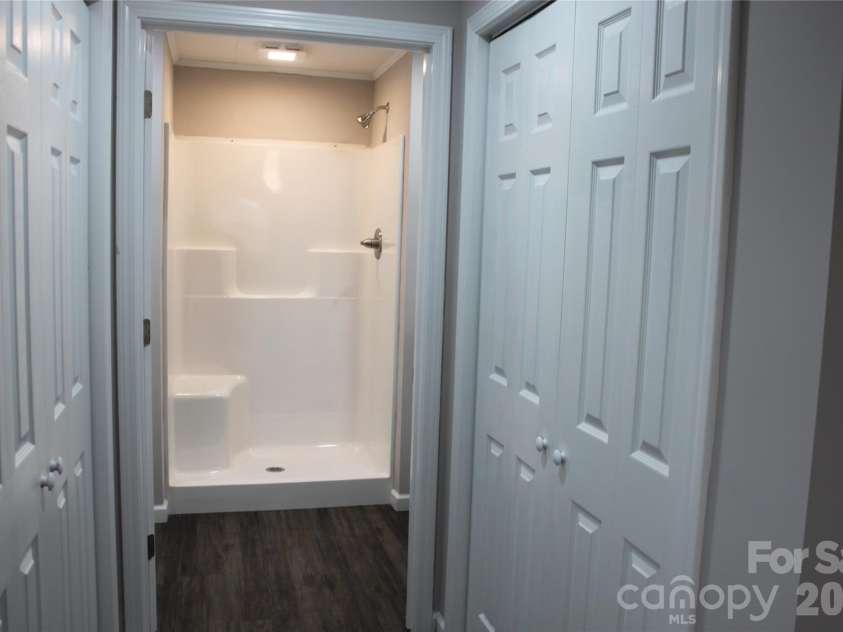 194 Crescent Drive, Forest City, NC 28043.  MLS# CAR4434498, YatesRealty ID 57174. 